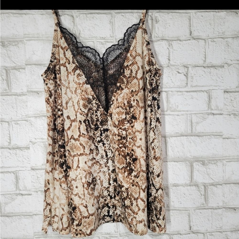 NWOT Buckle Willow + Root Tank top cami